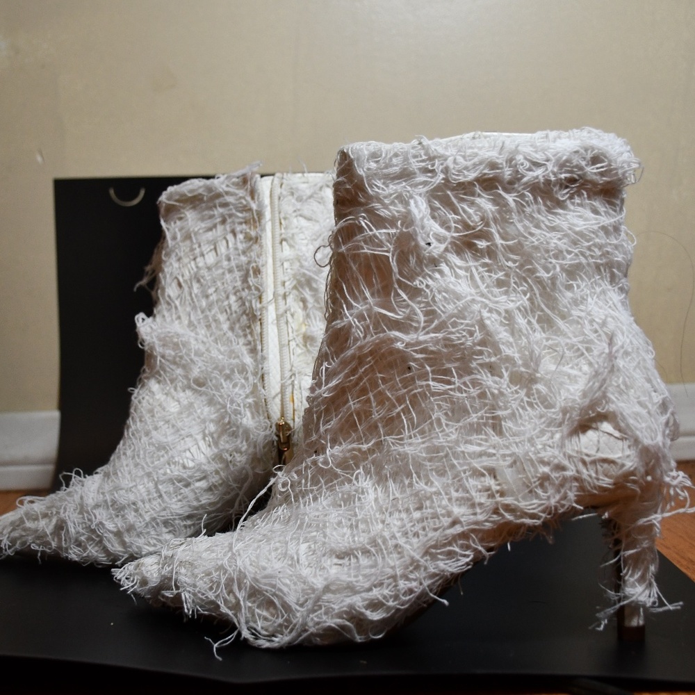 Size 38 White H & M Heeled booties
